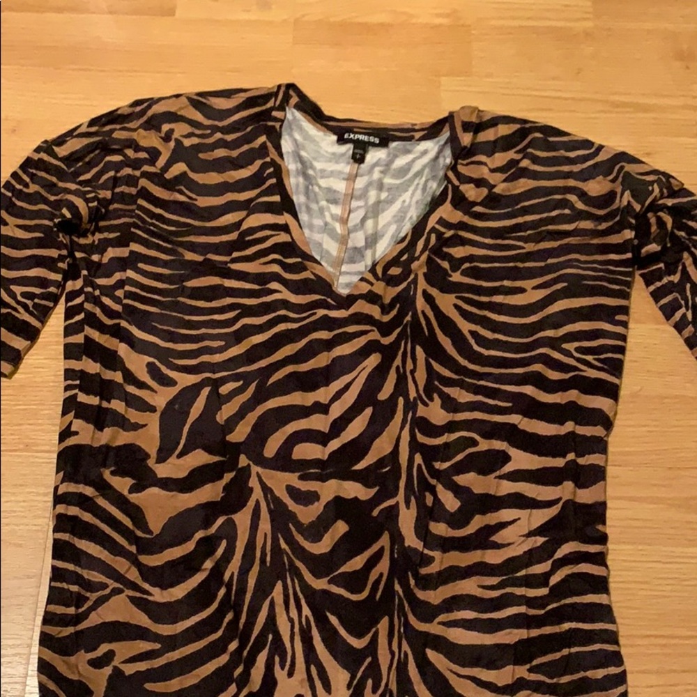 Express top - Picture 2 of 2
